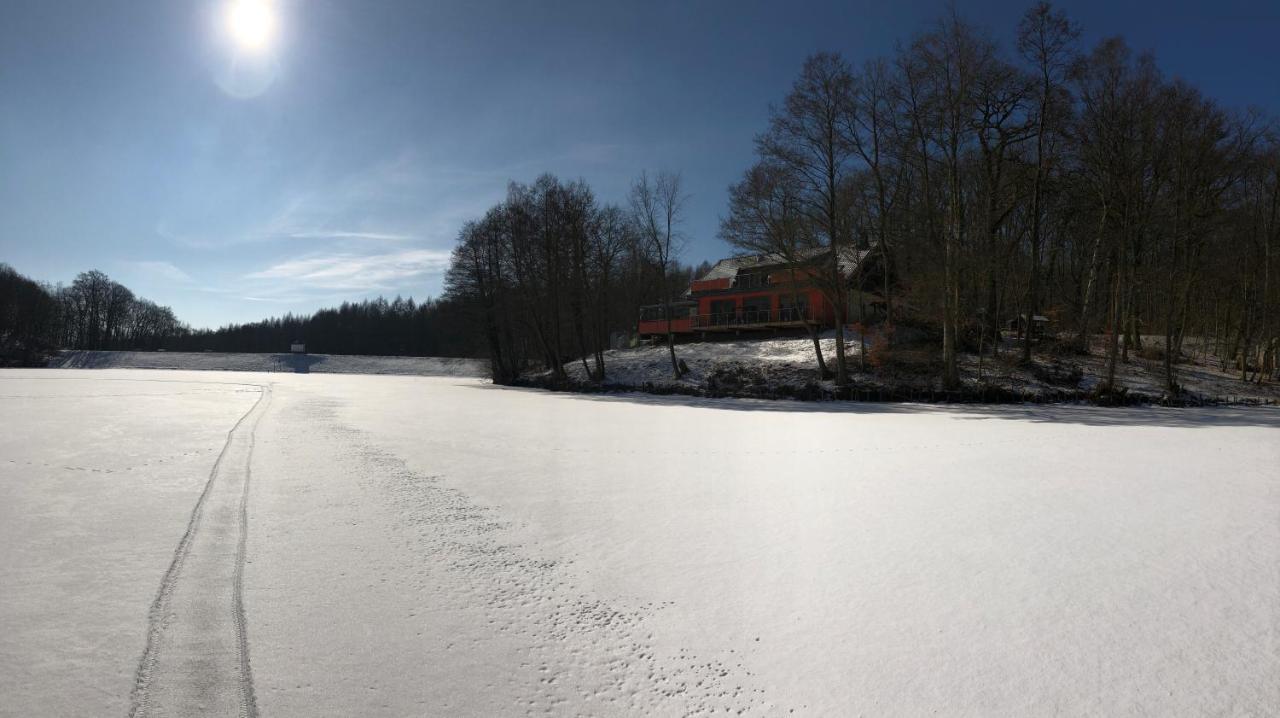 Ferienwohnungen & Campingfaesser Am Kunstteich Wettelrode Exterior photo